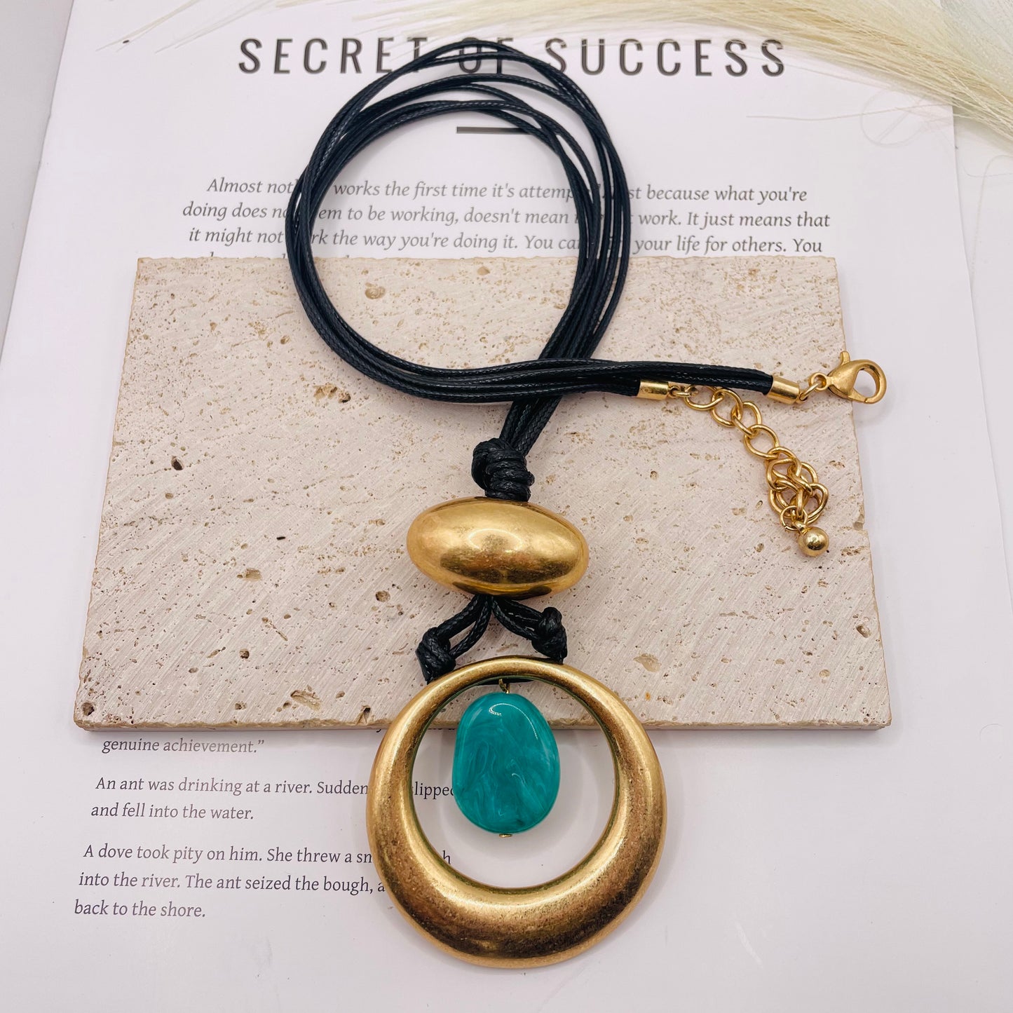 JI JOYA VENTA AL POR MAYOR,Collar de suéter moderno y sencillo.