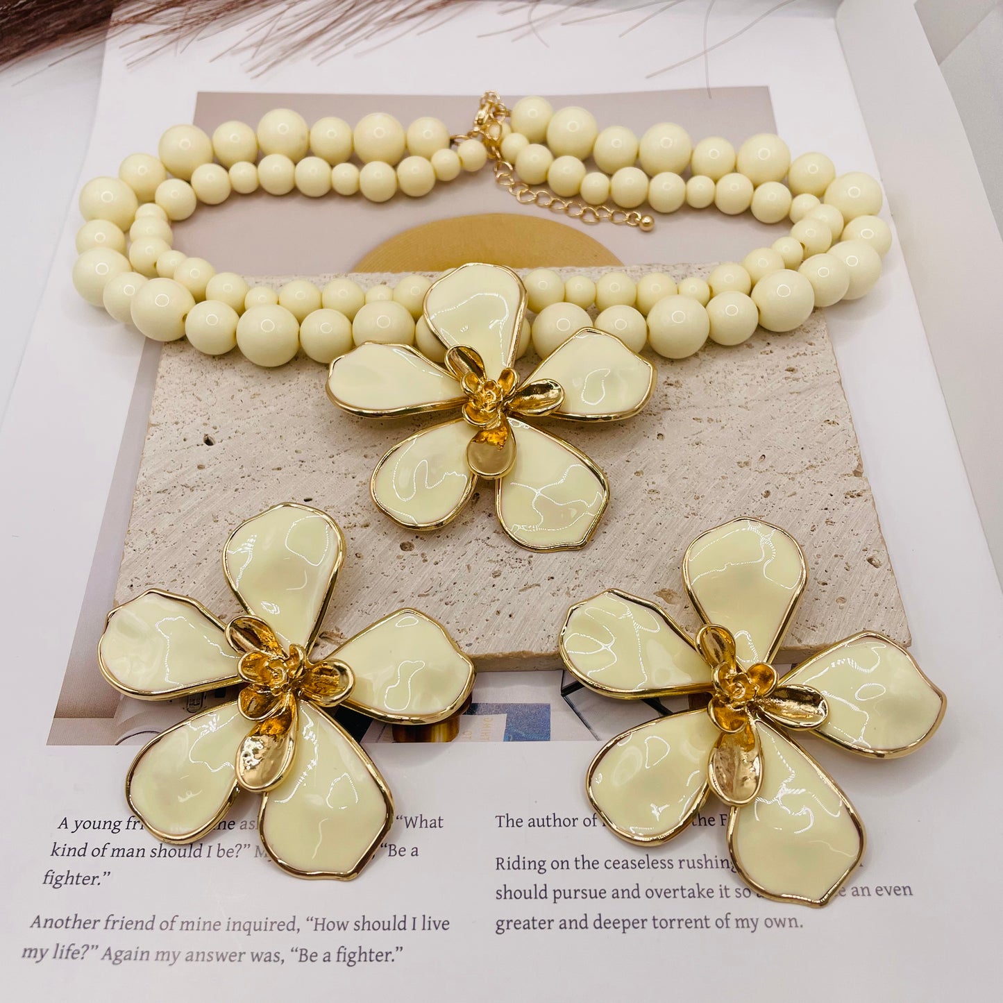 JI JOYA VENTA AL POR MAYOR,Combinación de colgante de flor grande, collar de cuentas dobles y pendientes de flores grandes