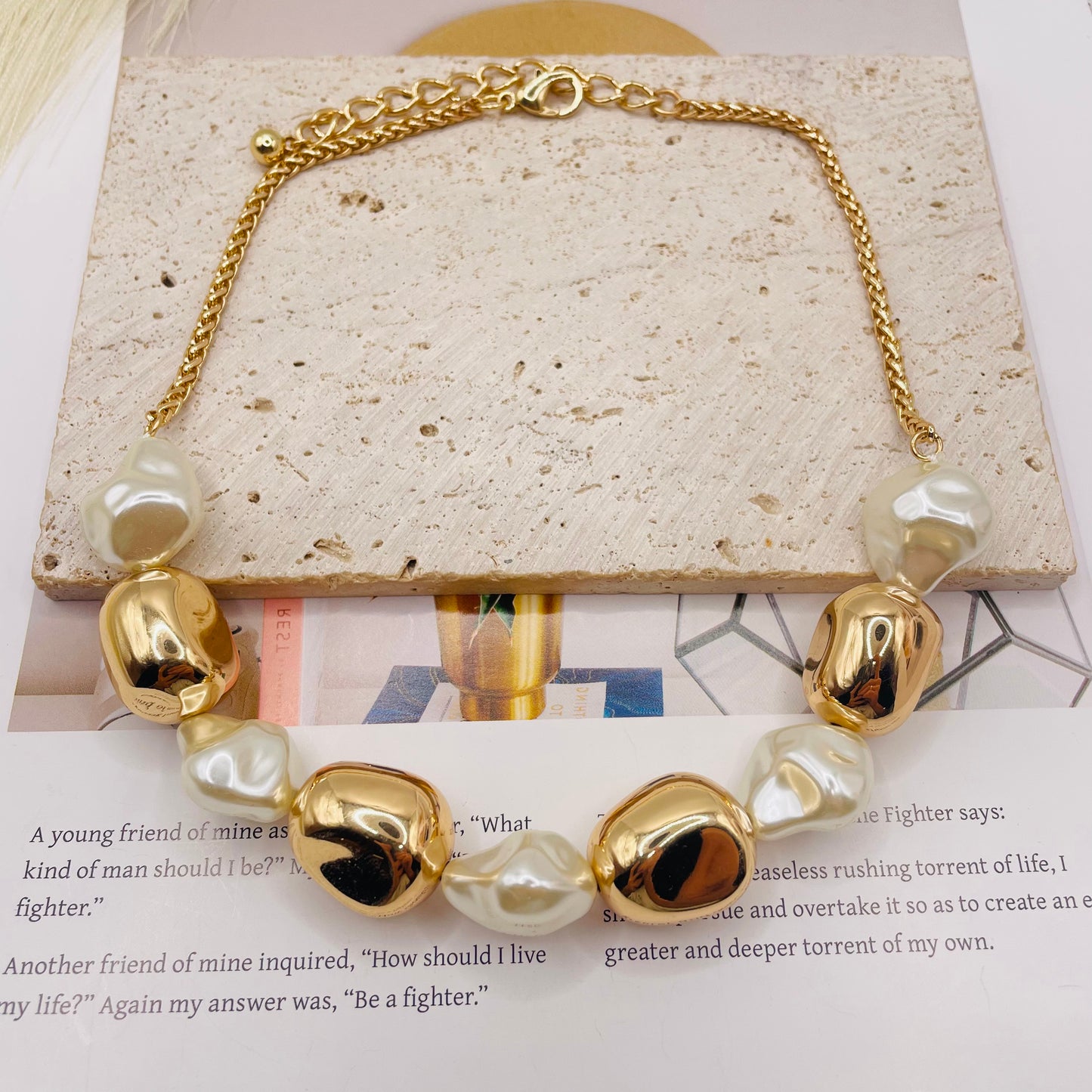 JI JOYA VENTA AL POR MAYOR,Collar con perlas irregulares y metal.