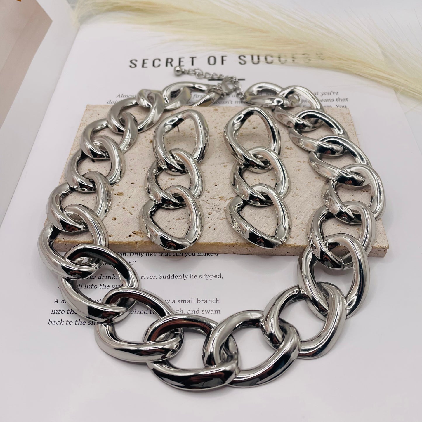 JI JOYA VENTA AL POR MAYOR,Collar de cadena simple y exagerado