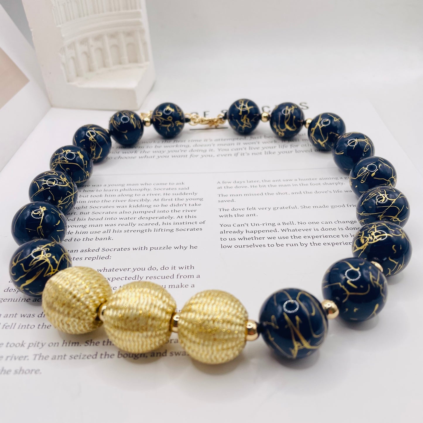 JI JOYA VENTA AL POR MAYOR,Collar con patrón dorado y columna azul