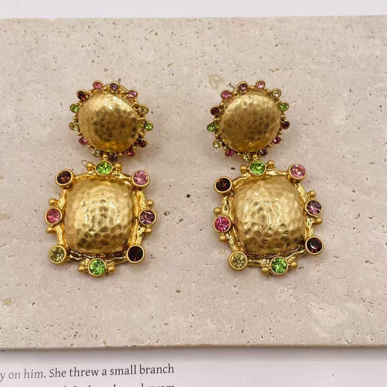 JI JOYA VENTA AL POR MAYOR,Conjunto de girasol, collar, pulsera y pendientes.
