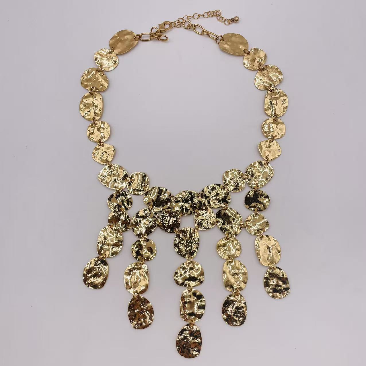 JI JOYA VENTA AL POR MAYOR,Collar de borlas de metal desigual