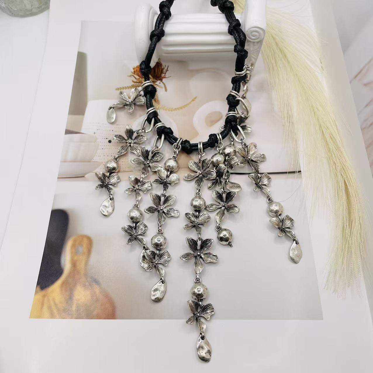 JI JOYA VENTA AL POR MAYOR,Collar de cuerda con flores y borlas