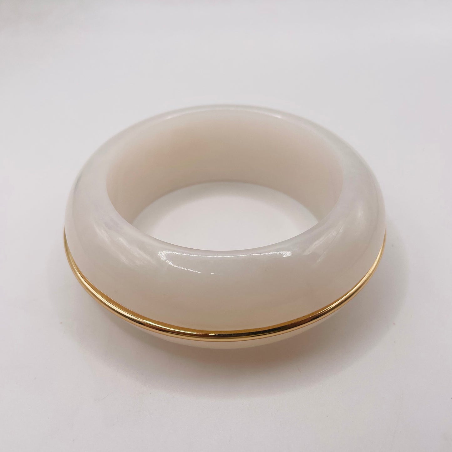 JI JOYA VENTA AL POR MAYOR,Pulsera con incrustaciones de resina y borde dorado