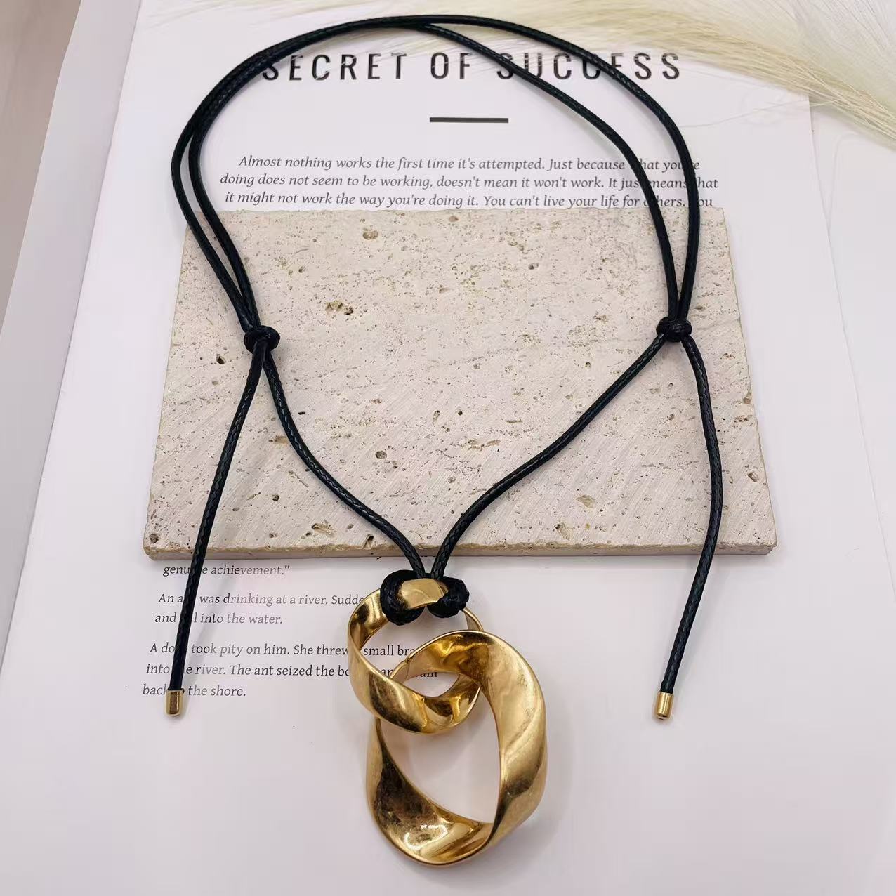 JI JOYA VENTA AL POR MAYOR,Collar de cuerda con colgante de doble círculo