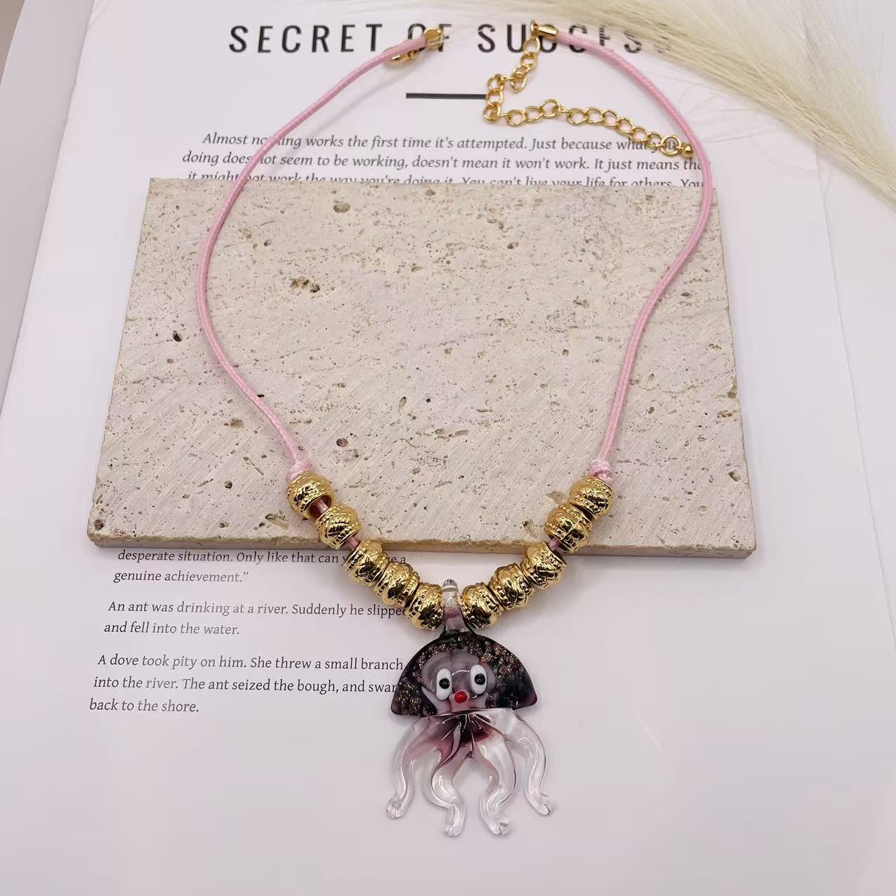 JI JOYA VENTA AL POR MAYOR,Lindo collar de cuerda con colgante de medusa